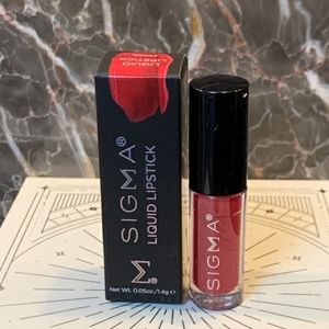 SIGMA Liquid Lipstick in Venom